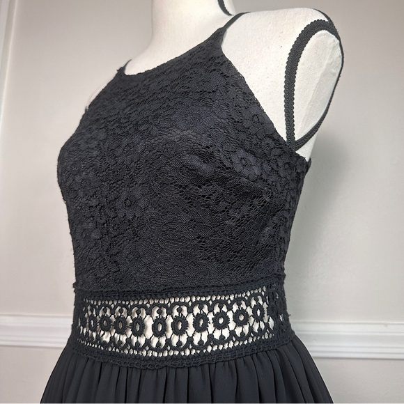 BCX Black Lace Mini Dress Stretchy A-Line w/ Crochet Waist Feminine Minimalist - Picture 8 of 15